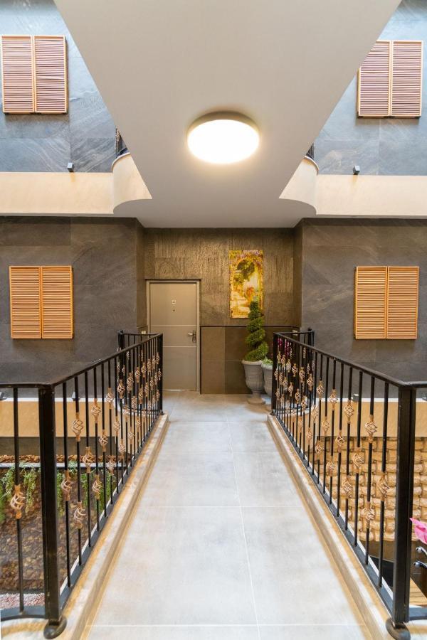 Nahal Oz 33 Aparthotel Bat Yam Exterior photo